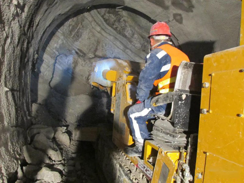 黄山市徐工悬臂式隧道掘进机—硬岩地层的克星